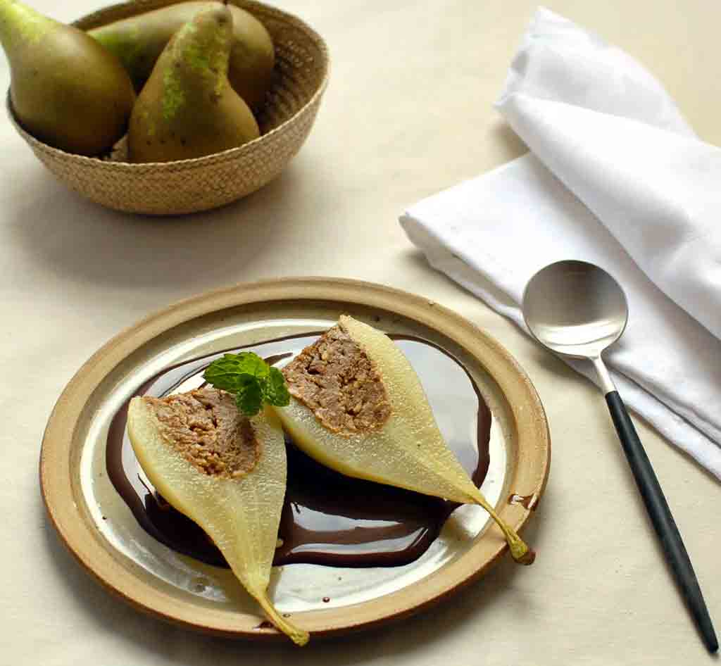 Almond Stuffed Pears with Chocolate Sauce