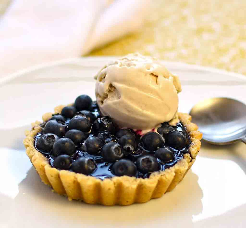 blueberry tart with lemon verbena ice cream