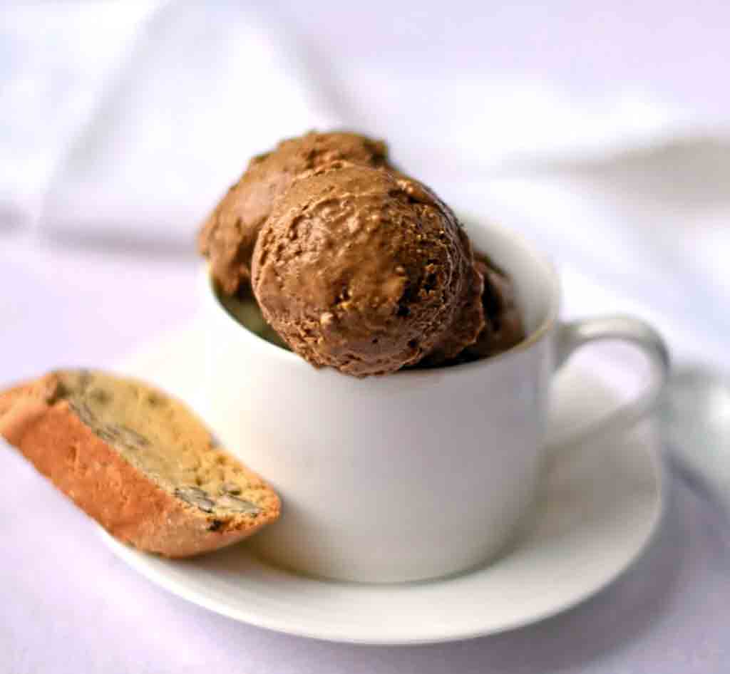 Coffee Ice Cream with Pecan Biscotti