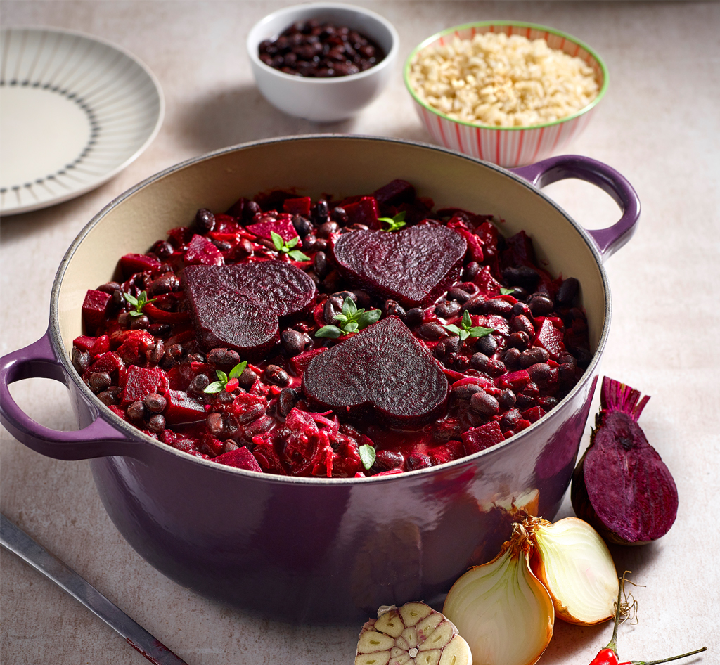 Chocolate, Black Bean and Beetroot Chilli